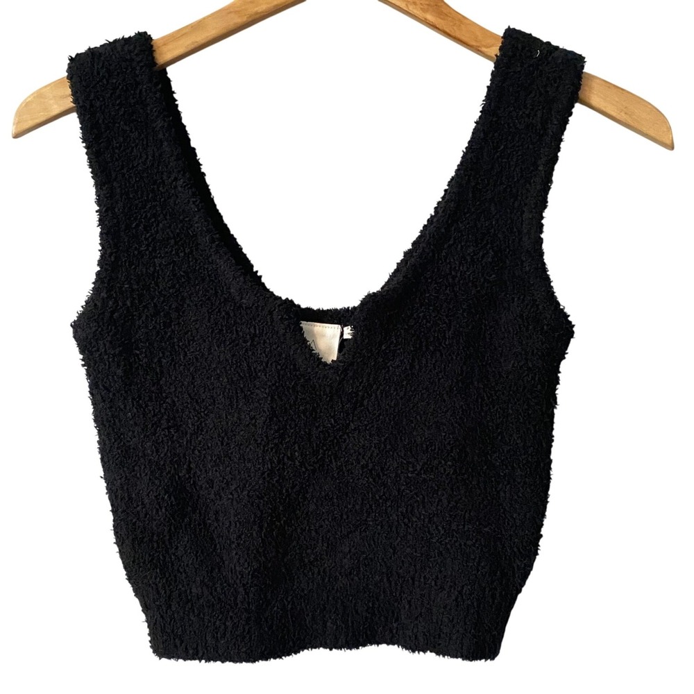 NIA Women Sz Sm Casual Soft Black Fuzzy Boucle Knit V-Neck Cropped Tank Top